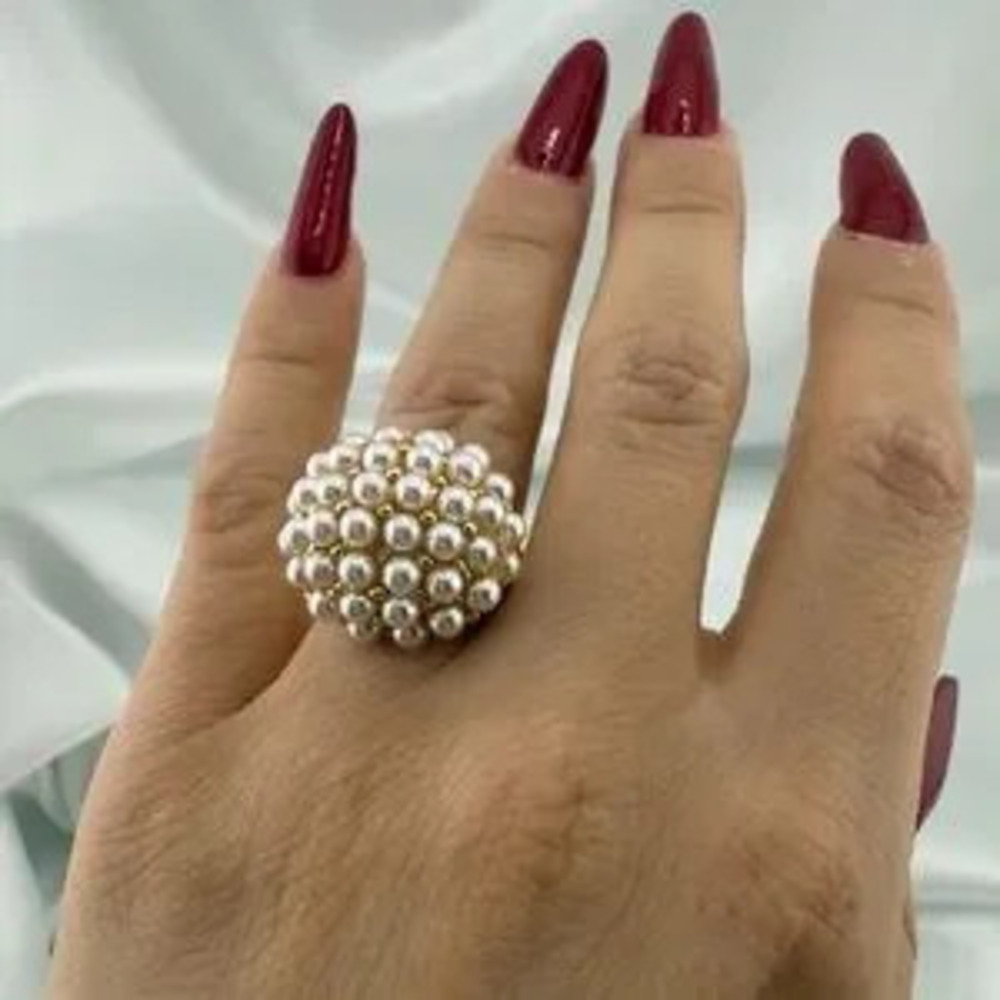 Vintage Anthropologie Adjustable Gold Pearl Cluster Statement Ring